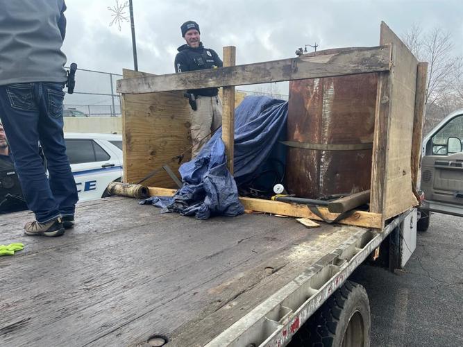 Police chase in Niles uncovers potential theft ring | Archives | wfmj.com