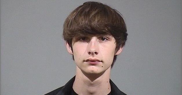 Warren man indicted on nearly two dozen child sexual abuse material charges