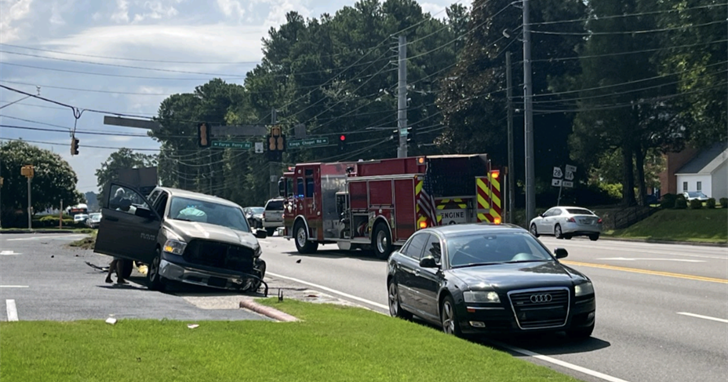 TRAFFIC ALERT: 3-vehicle accident slows Washington Road traffic ...