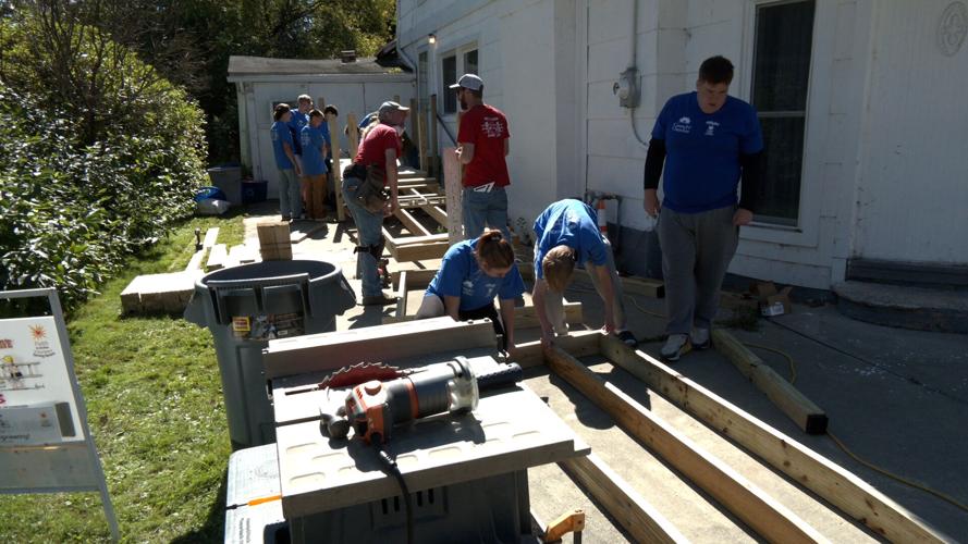 Windsor High School Students Build Accessibility Ramp for Johnson City ...