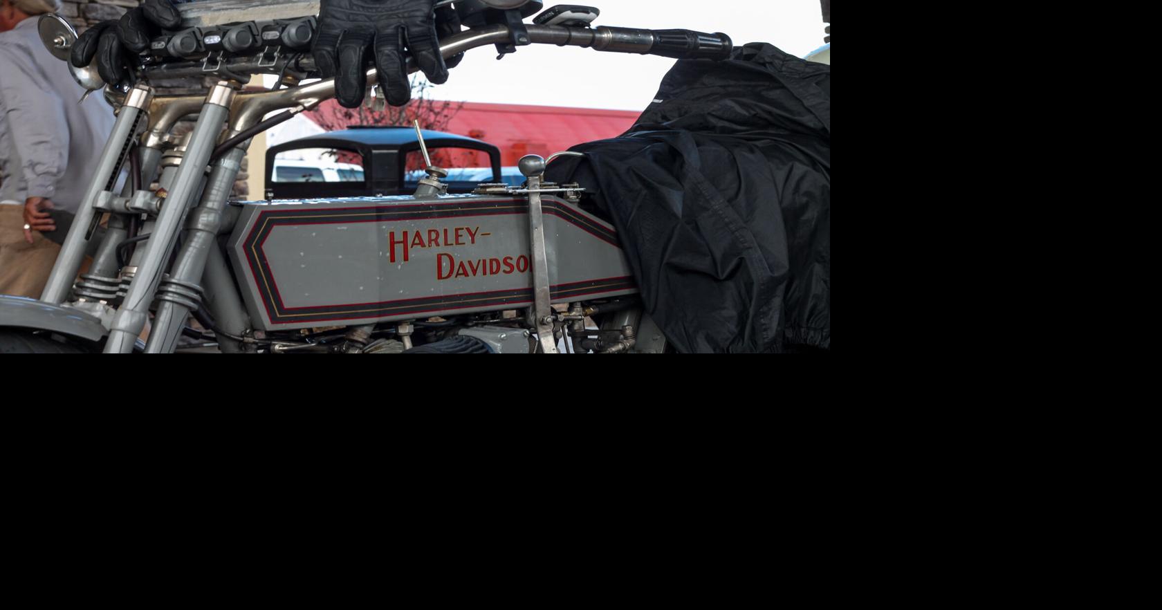 Cannonball Motorcycle Run Rolls Through Williams Photo Galleries