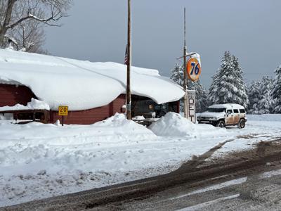Snow continues to fall in northern Arizona | News | williamsnews.com