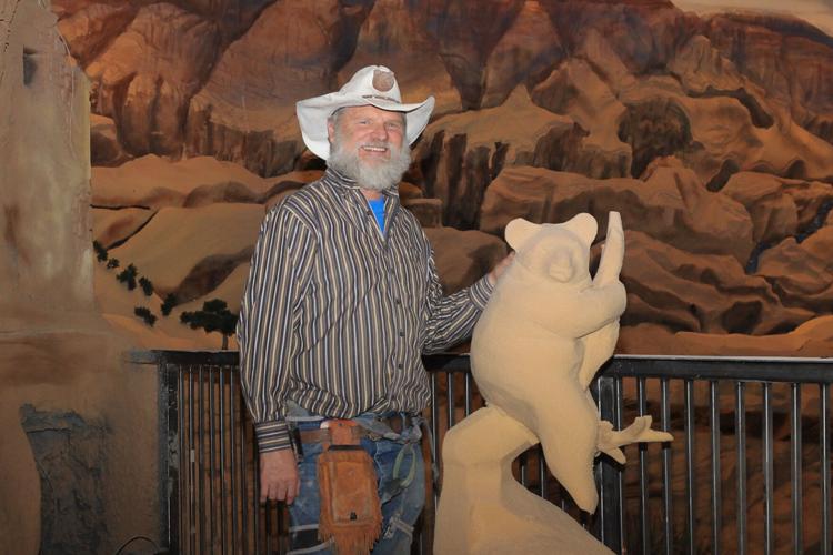 Artist Jonathan LaBenne adds touch to new Bearizona restaurant ...