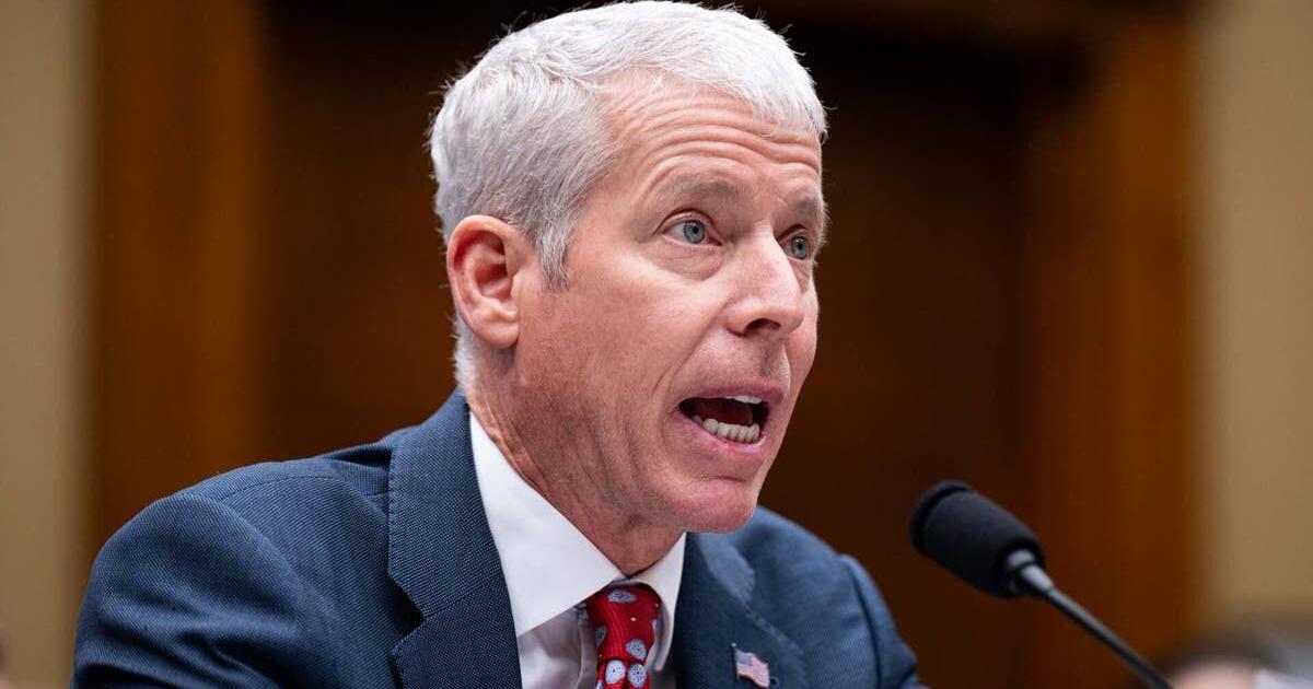 U.S. energy chief drops signal on gas prices for rest of 2026