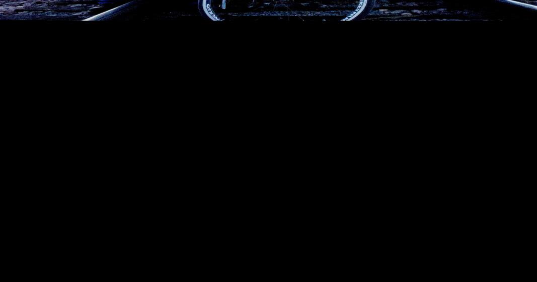 Man vs. Machine race pits cyclists against 1900s era steam engine ...