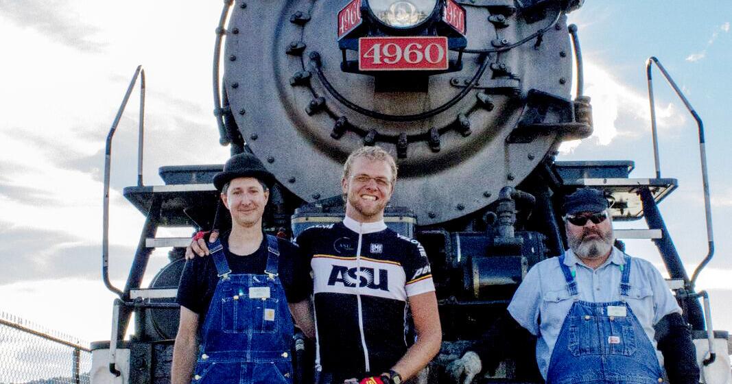 Man vs. Machine race pits cyclists against 1900s era steam engine ...
