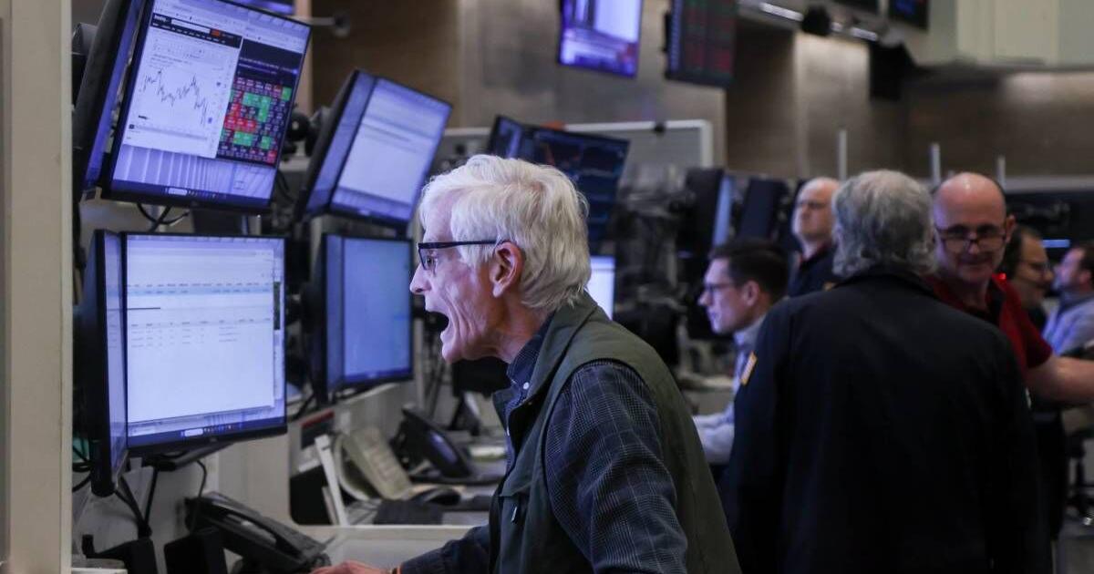 Market tumble sends investors scrambling: Here's what to do now