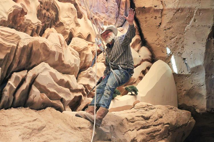 Artist Jonathan LaBenne adds touch to new Bearizona restaurant ...