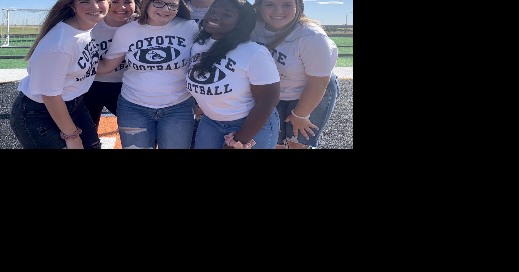 Williston High School football managers share their story Prep Sports