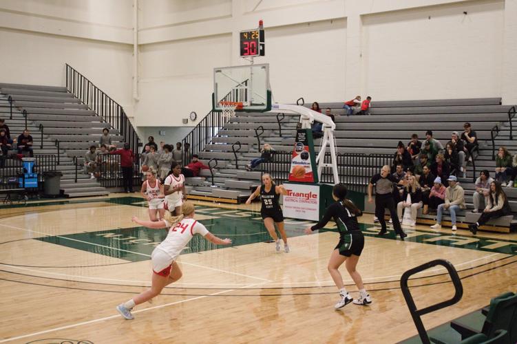 WSC hosts basketball game in honor of their first women's team