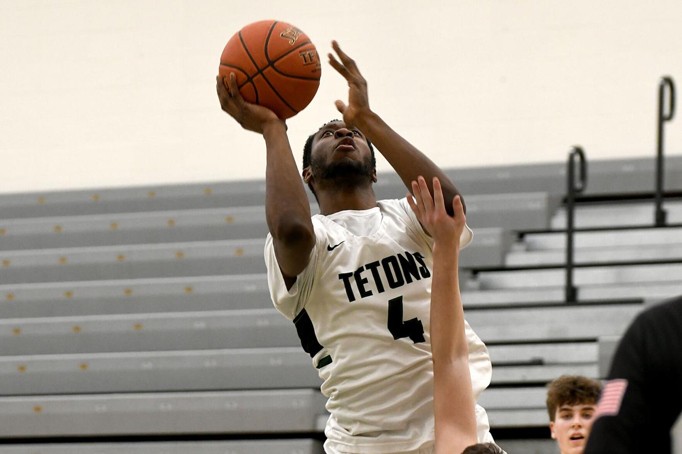 Tetons men's basketball defeats Miles Community College Collegiate