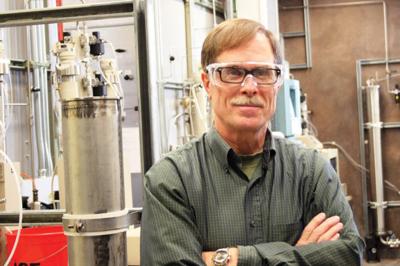 Turning algae into oil | Local News Stories ...