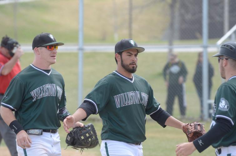 Tetons baseball sweeps Royals while softball splits Local Sports News