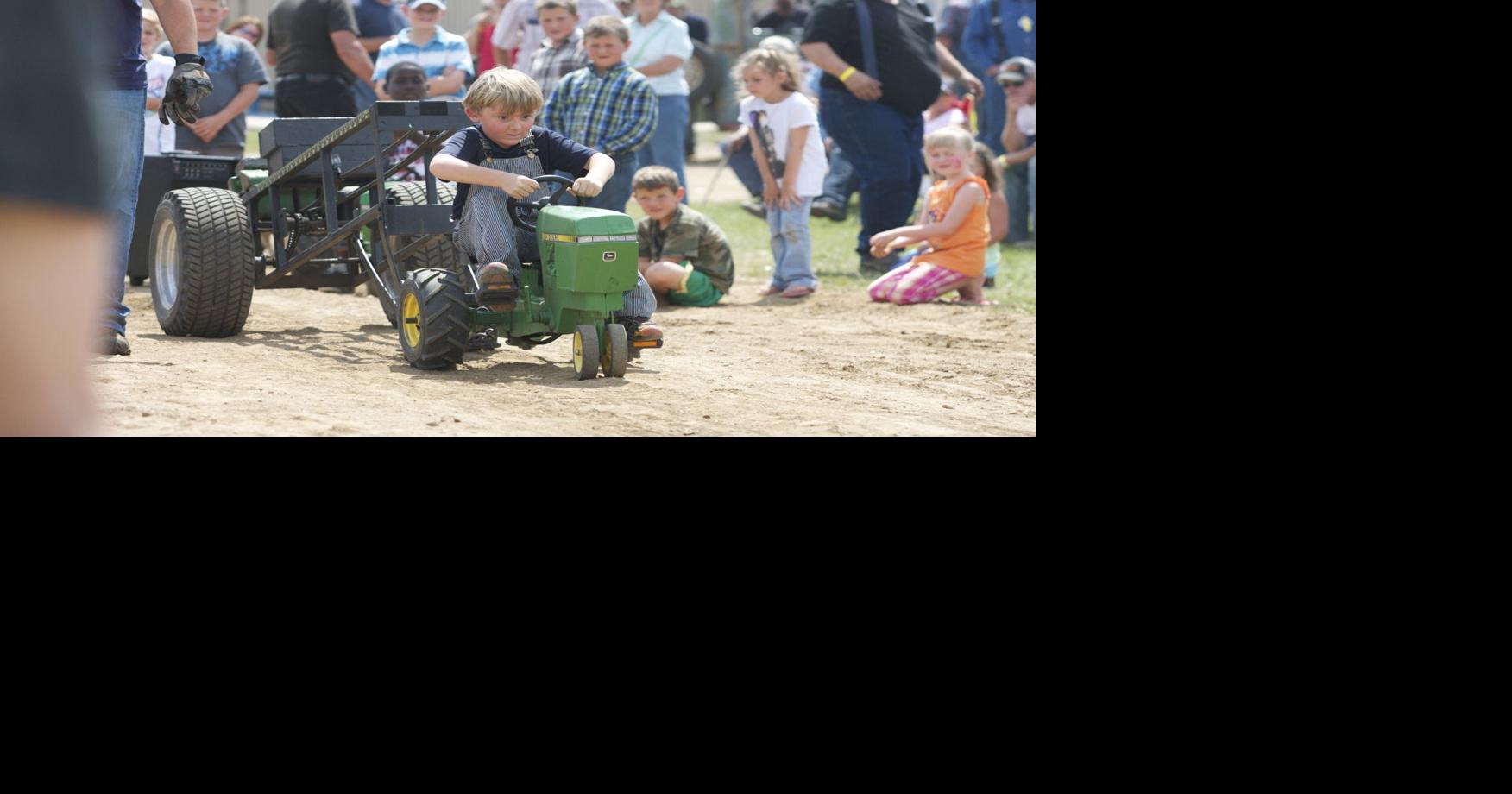Crosby’s Threshing Bee this weekend Business