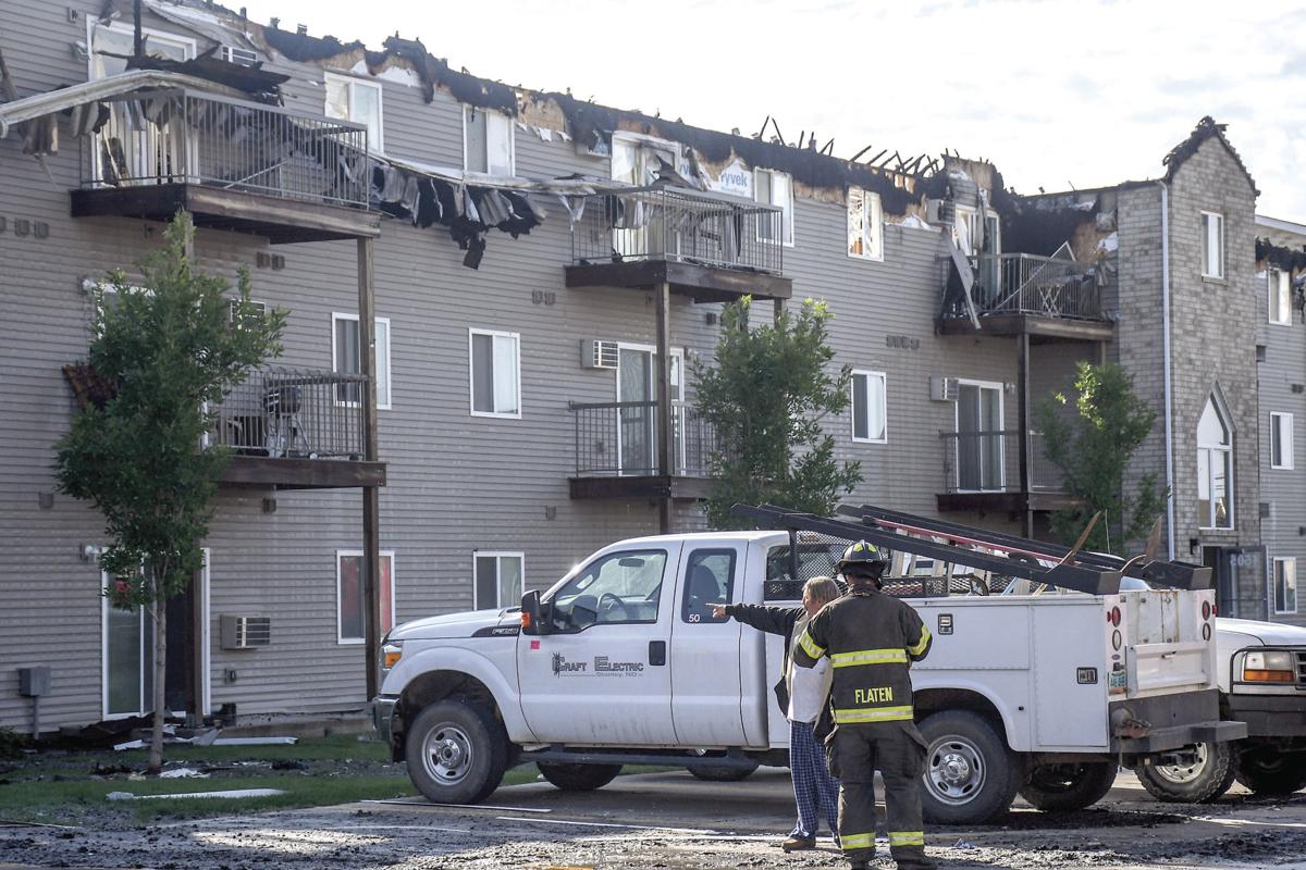 Thursday morning fire destroys Williston apartment building Local