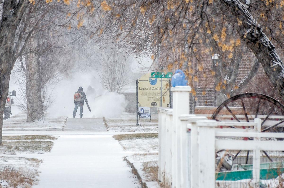 Snow falls, and so does temperature in Williston Local News Stories
