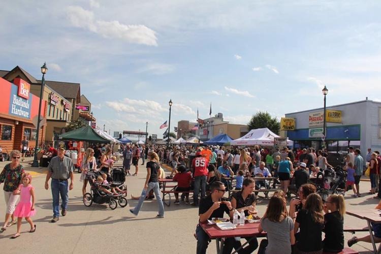 Best of the West Ribfest brings big names to Watford City Community