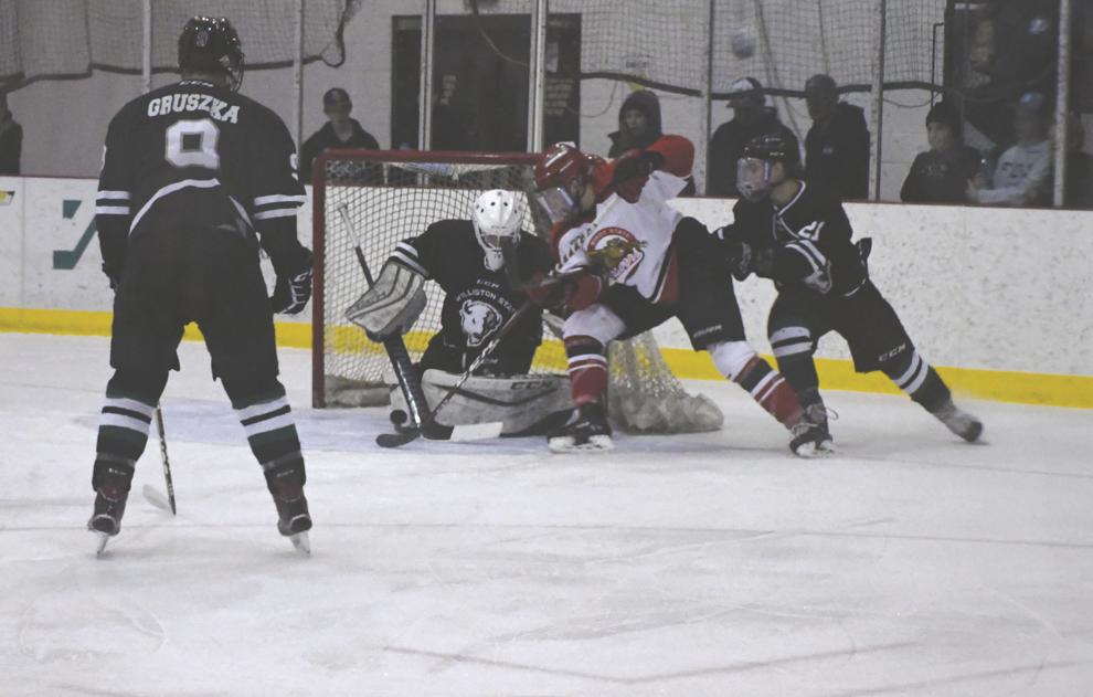 Hockey Tetons blown out in season finale; 132 against Minot State