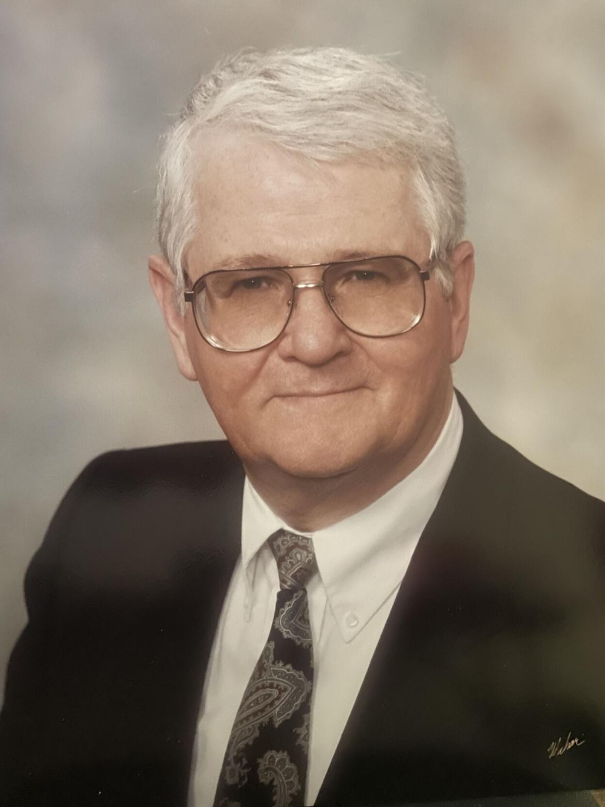 Family Mourns Passing Of Carolyn Rose Elmore - u66pi8t