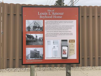 Louis L'Amour - Discover Jamestown