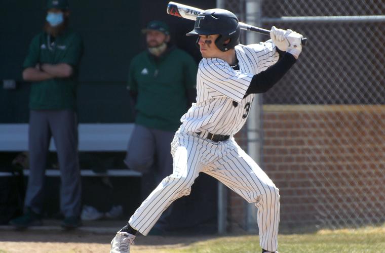 Tetons softball wins 1st doubleheader this season Collegiate Sports