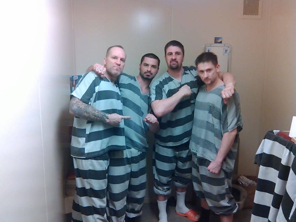 Let’s take a (jailhouse) selfie Local News Stories