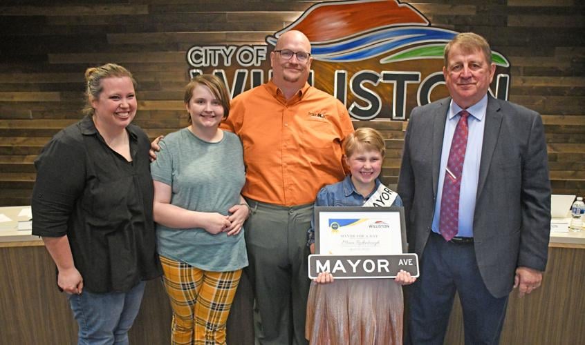 Williston announces Mayor for a Day recipients; Commission approves