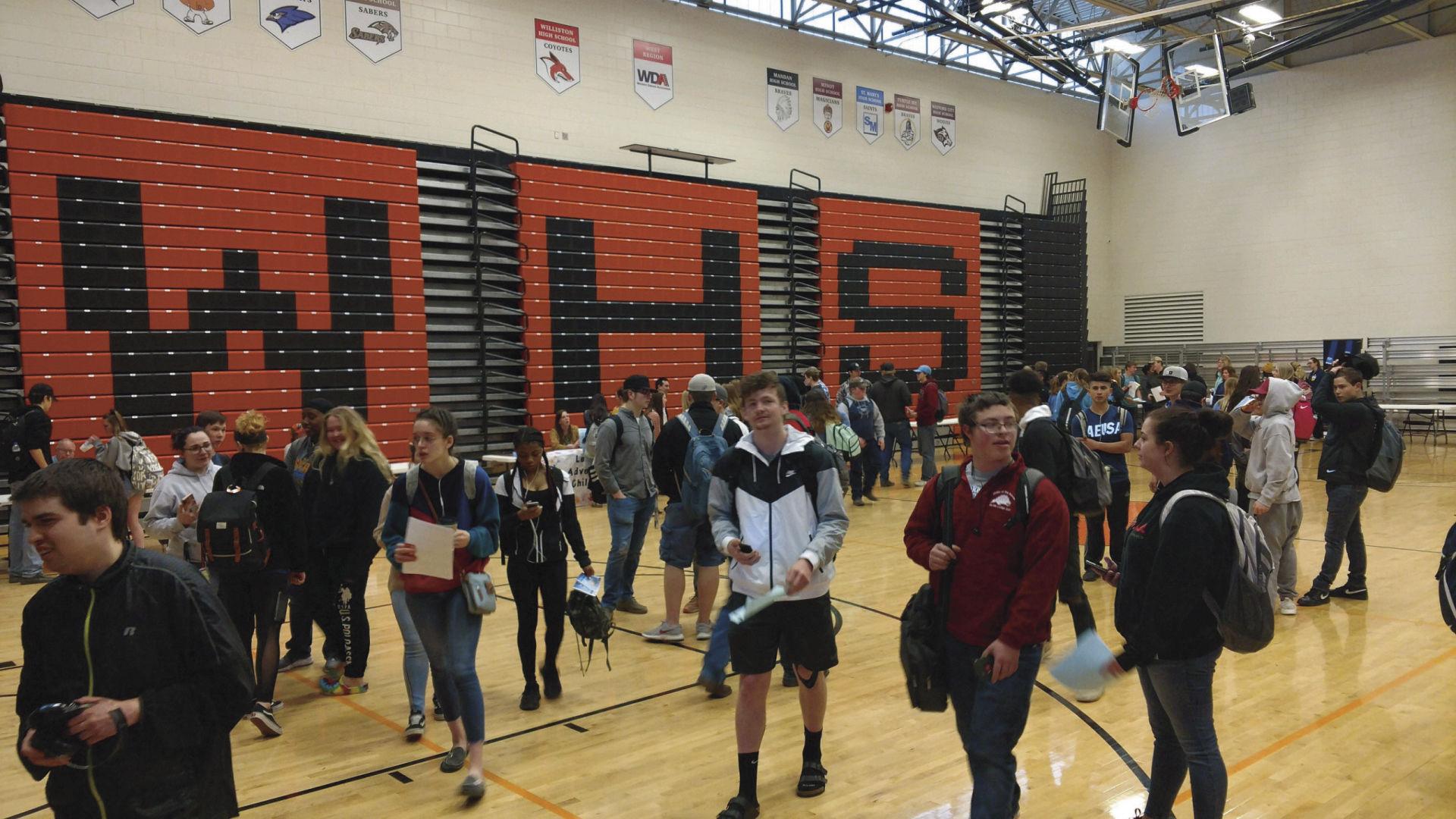 Williston High School Job Fair attracts more than 200 job seekers