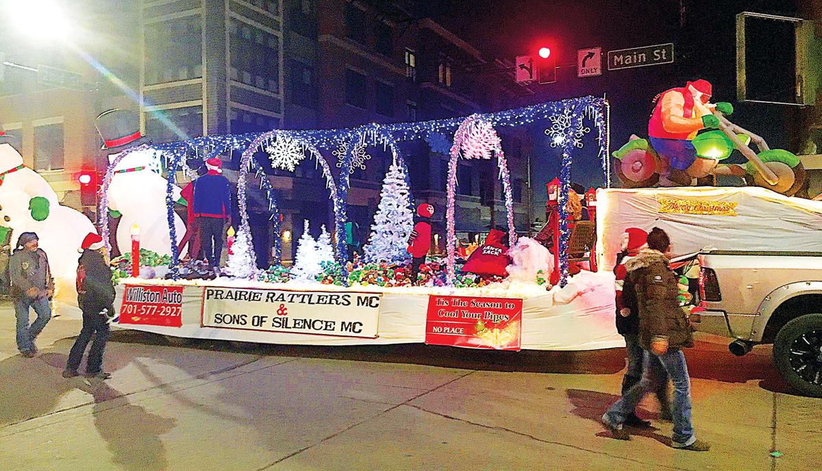 Winners announced after Williston’s Holiday Lights Parade Local News