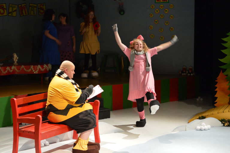 A Charlie Brown Christmas At The Barn Theatre In Willmar