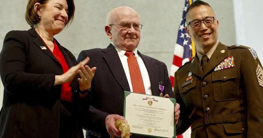 Korean War vet finally gets his Purple Heart - Vimarsana News