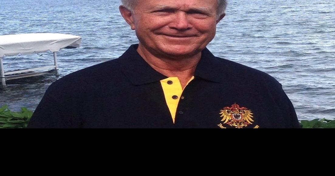 Byron Ahrenholz Obituaries