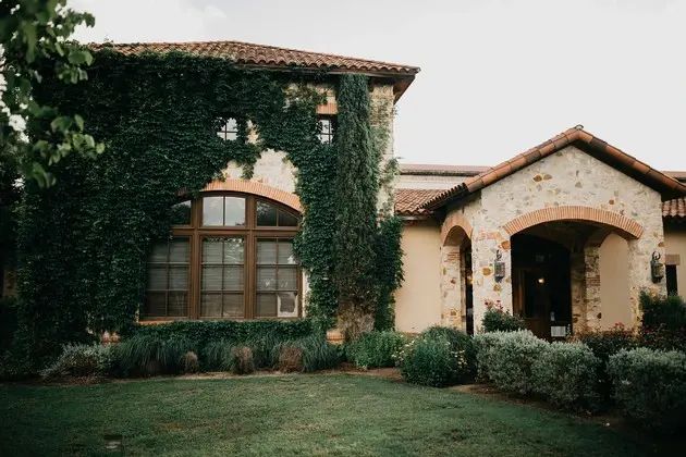Duchman Family Winery named one of the top wine tasting rooms in the U.S.