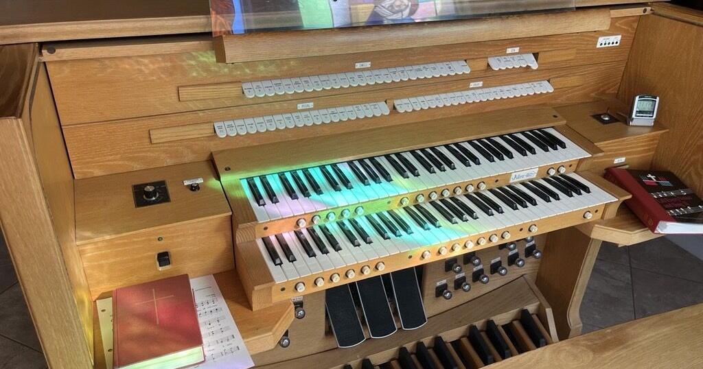 Port Charlotte church hosts Caribbean festival to fund new organ