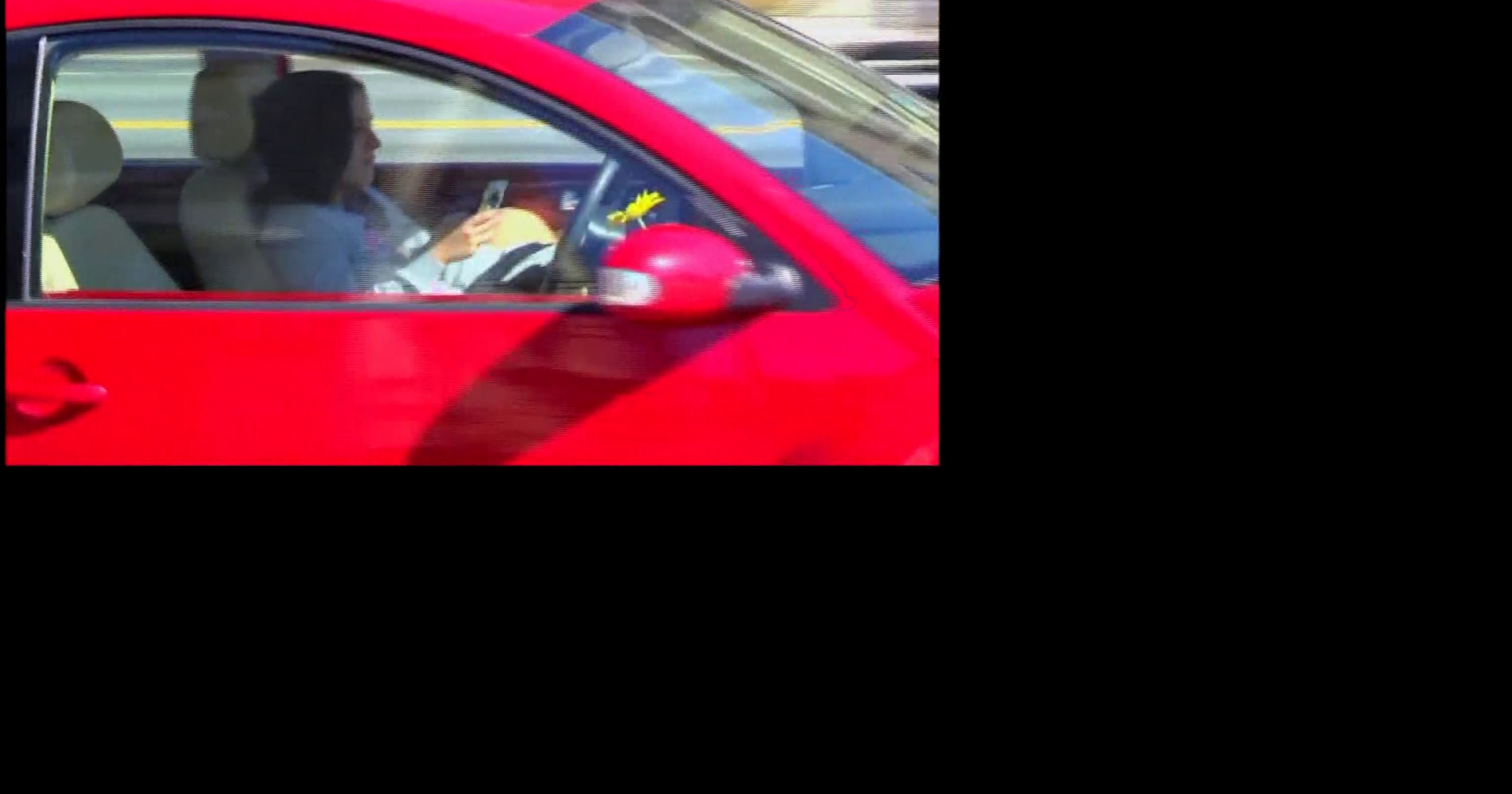 Florida bills aim to ban phone use while driving