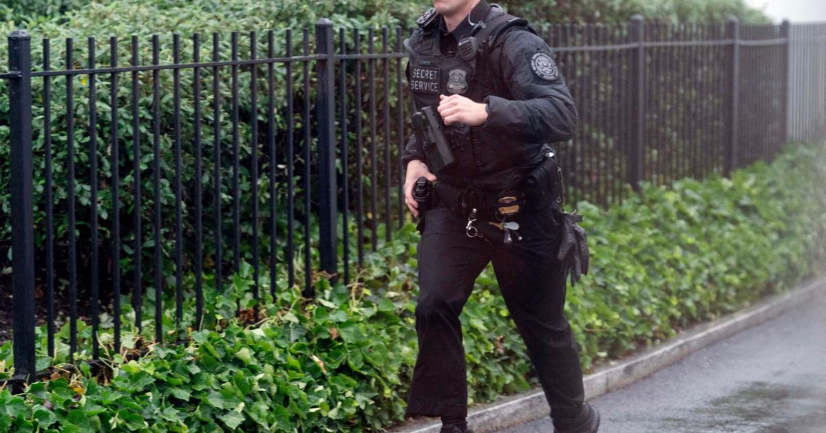 Possible gunfire heard near White House By Faris Tanyos, Emma Nicholson, Aaron Navarro, Nicole Sganga May 23, 2026 May 23, 2026 Updated 45 sec ago