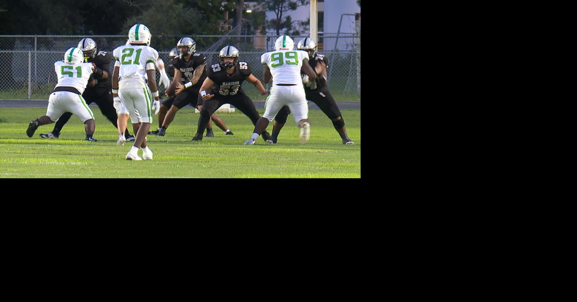 Read more Fort Myers beats Mariner 21-13 in district opener, wins third straight