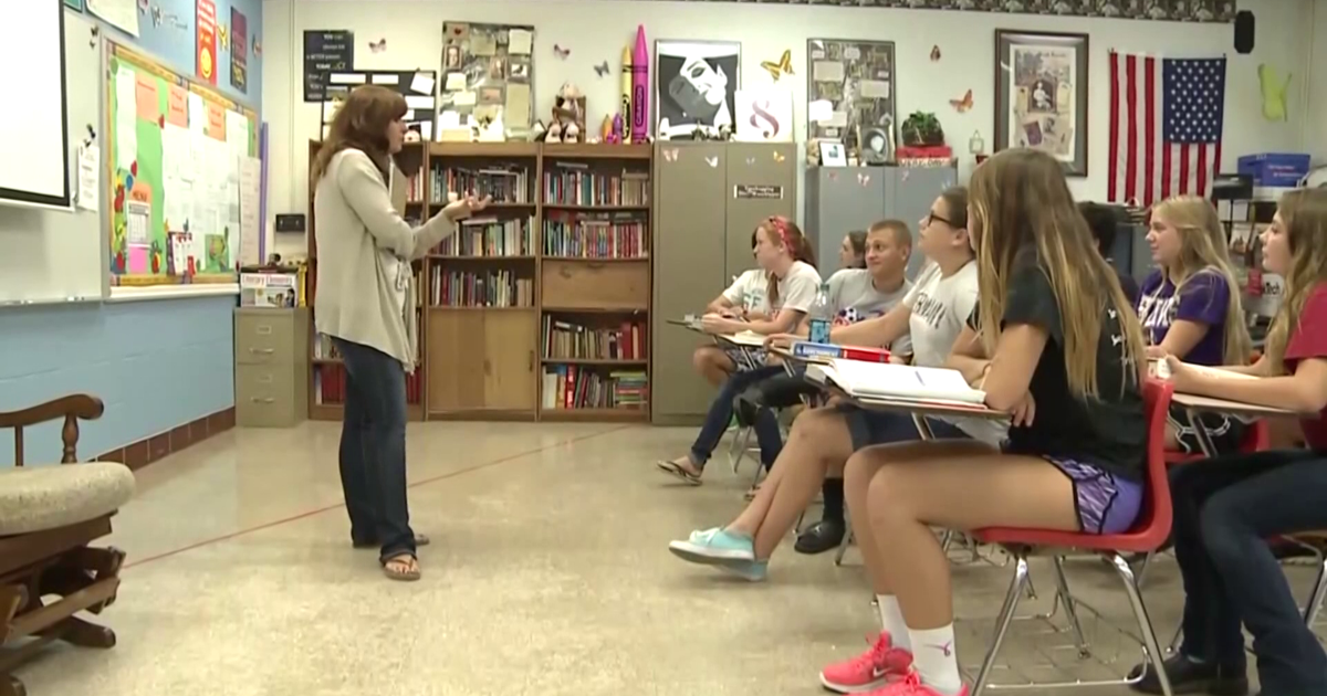 Florida bill threatens teacher unions, impacting Lee County schools