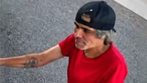 Lee County Detectives Search for Man in Sunoco Station Robbery