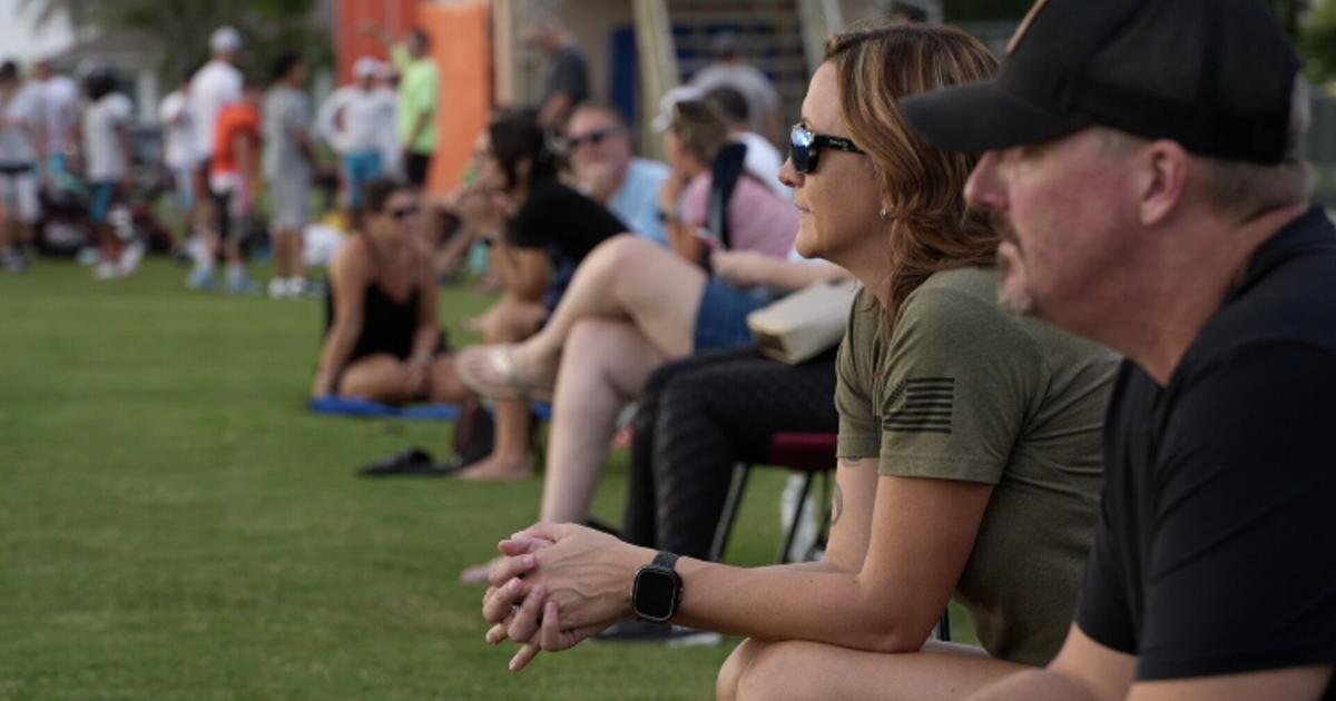 'This can't happen' - Cape Coral parents fight plan to dramatically increase youth sports fees