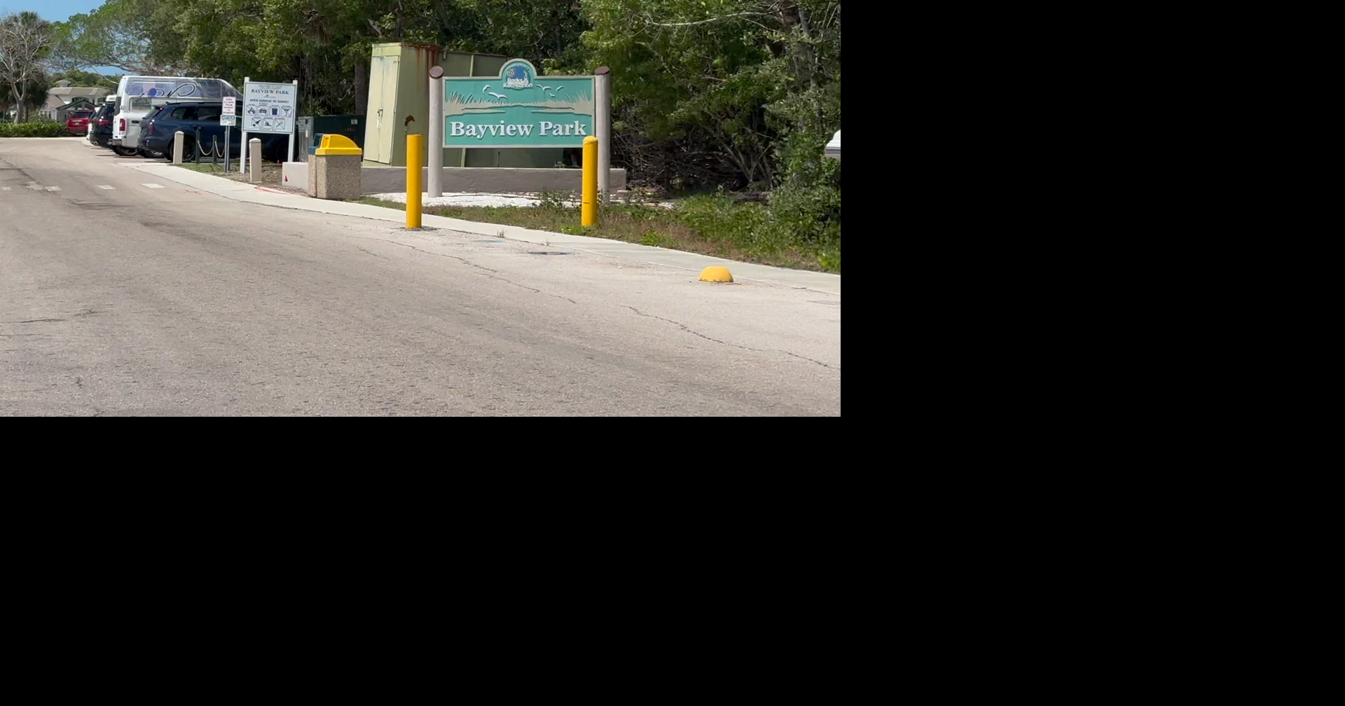 Naples Pier debris site at Bayview Park leaves boaters scrambling for parking