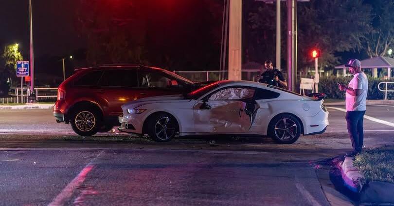 Fort Myers man in jail after 2-car crash injures 3 on MLK Boulevard