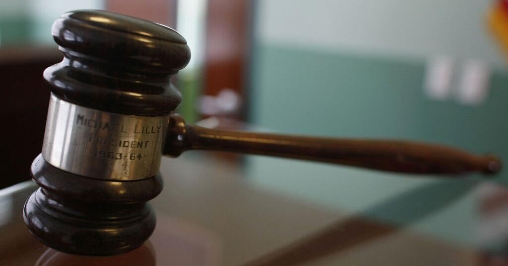 Fort Myers federal judge dies before impeachment proceedings start