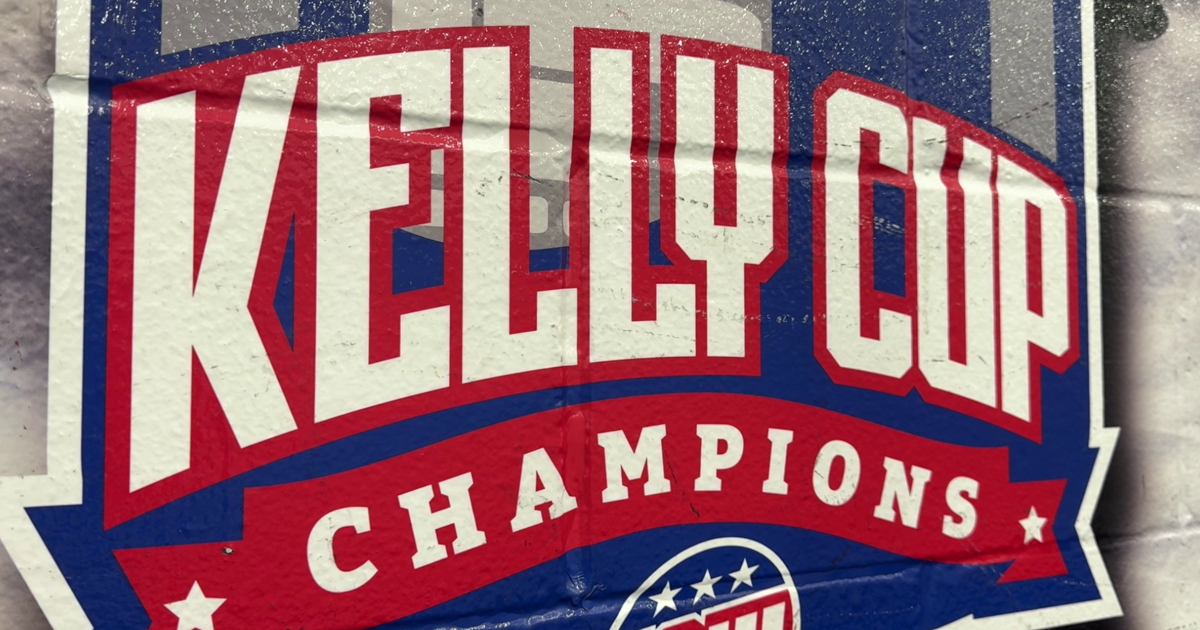 “It’s back where it belongs”: Everblades fans celebrate fifth Kelly Cup