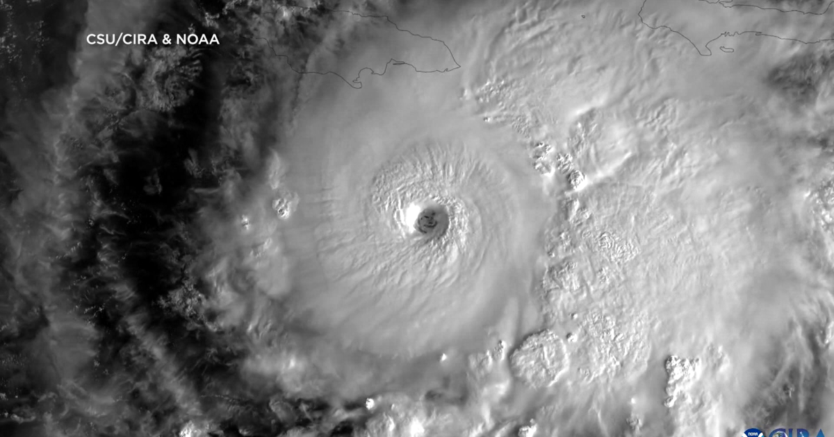 WINK Weather Watchers stuck in Jamaica ahead of category 5 Hurricane Melissa