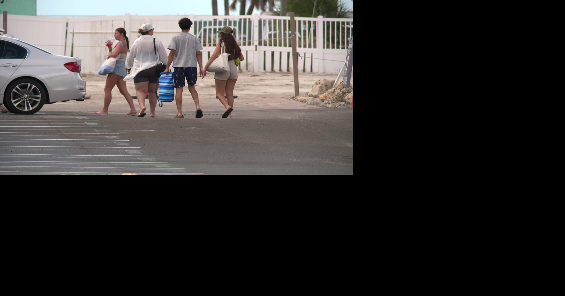 Fort Myers Beach parking crunch expected as Roar Offshore kicks off Friday