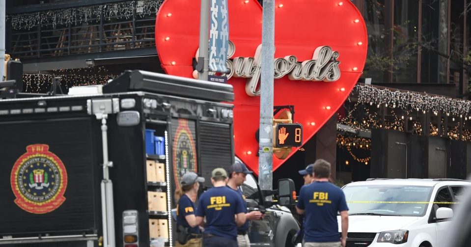 Suspect in Texas bar shooting wore clothing that said "Property of Allah" and had Iranian flag design