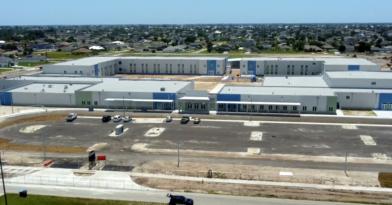 Read moreShutting off the lights, Cape Coral school packs up to move into new building years after Hurricane Ian