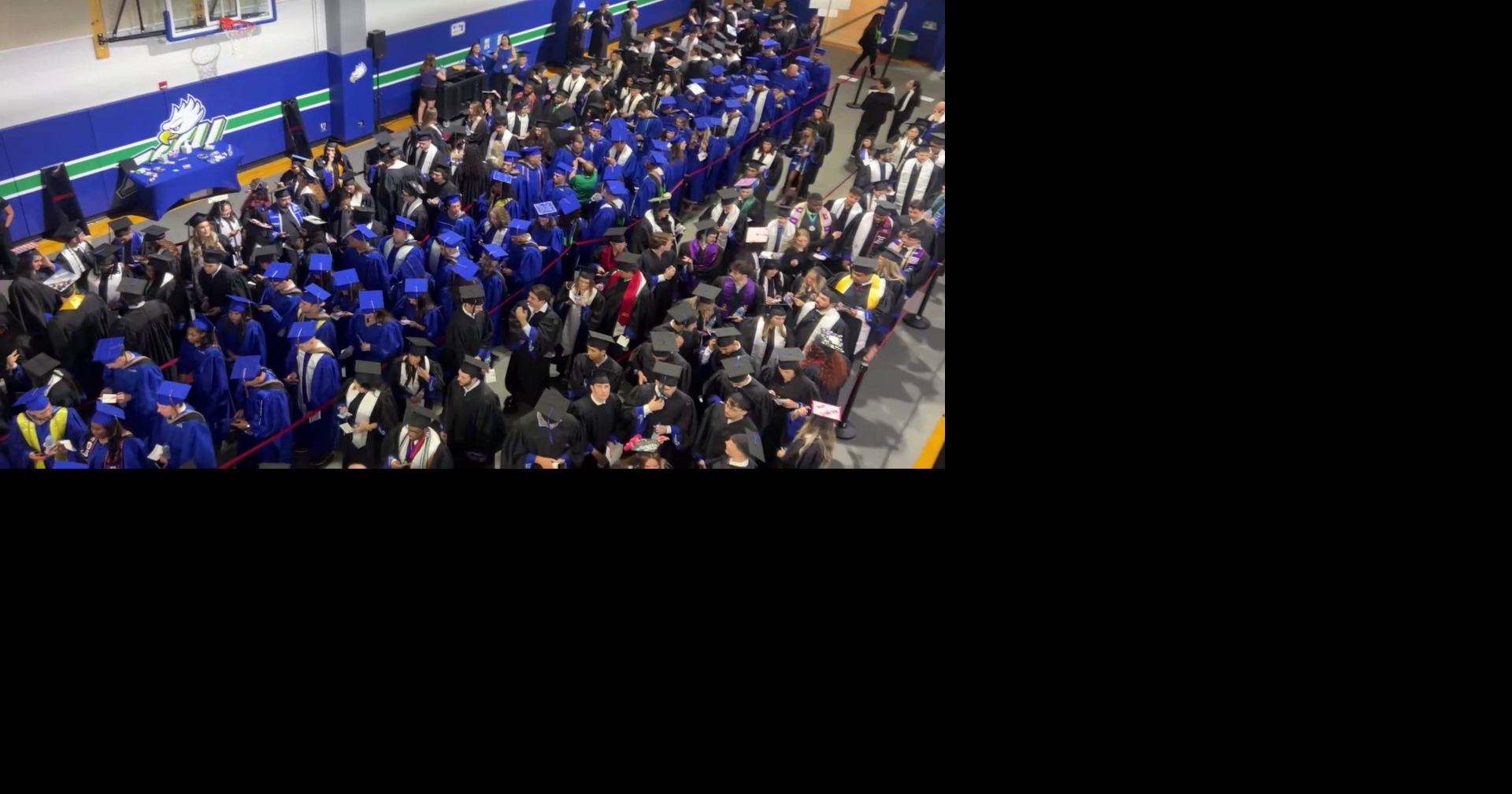 Over 2,500 FGCU students graduate in record-breaking ceremony