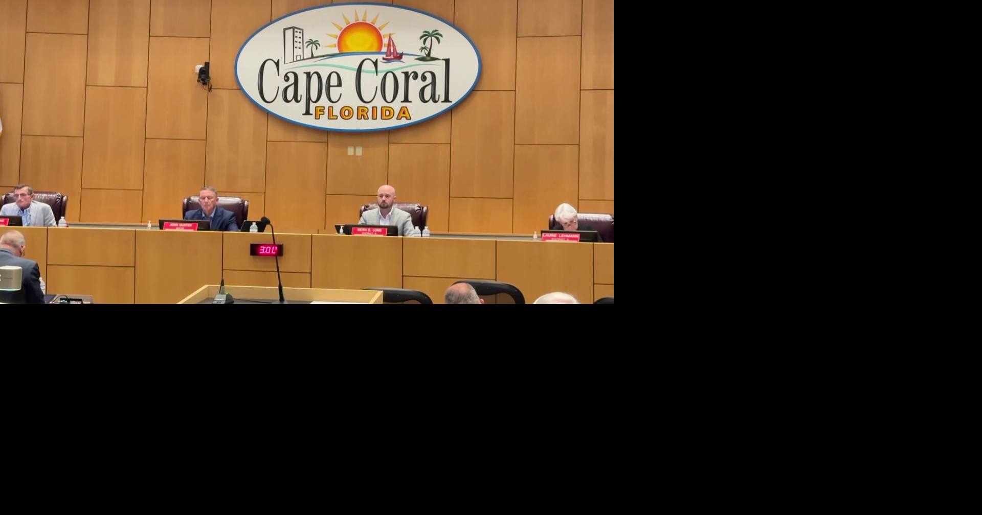 Cape Coral Yacht Club stuck almost 4 years after Hurricane Ian: No timeline